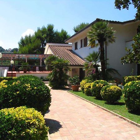 Hotel Giardino Suites And Spa - Numana Instalações foto