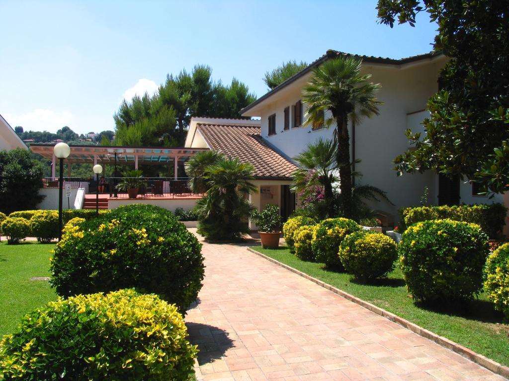 Hotel Giardino Suites And Spa - Numana Instalações foto